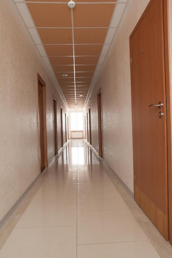Solar Hotel Kropyvnytskyi Ngoại thất bức ảnh