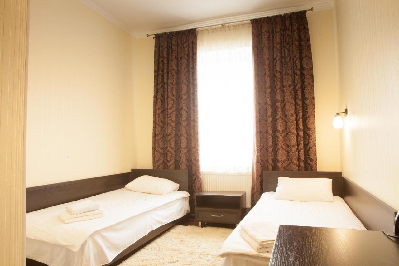 Solar Hotel Kropyvnytskyi Ngoại thất bức ảnh