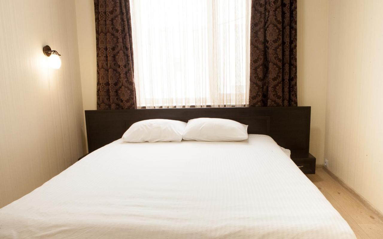 Solar Hotel Kropyvnytskyi Ngoại thất bức ảnh
