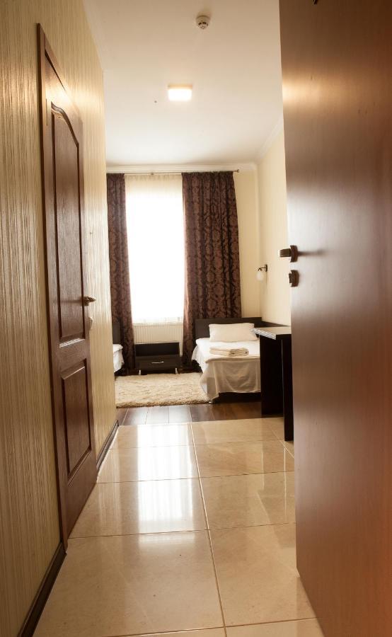 Solar Hotel Kropyvnytskyi Ngoại thất bức ảnh