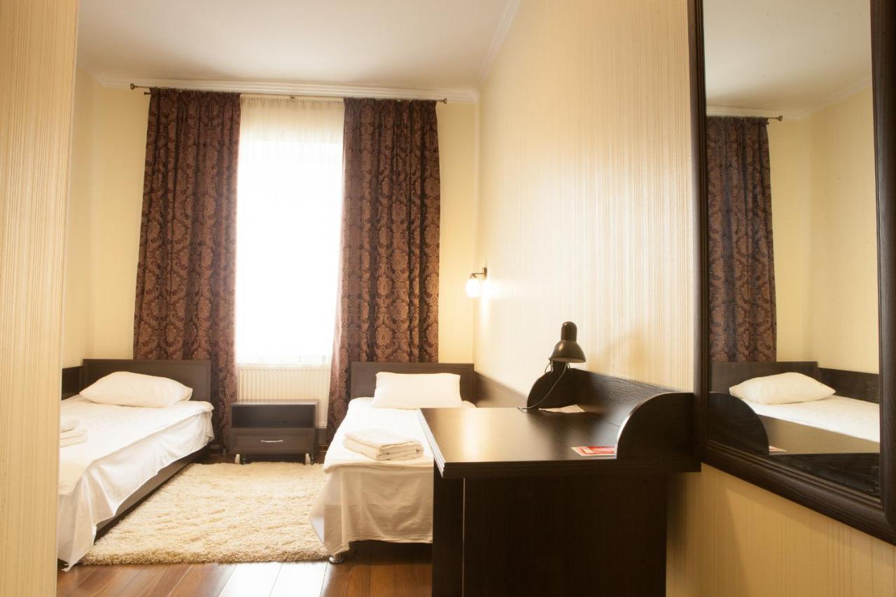 Solar Hotel Kropyvnytskyi Ngoại thất bức ảnh
